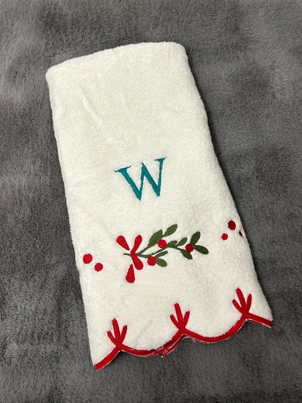 Mark & Graham Holly Holiday hand towel